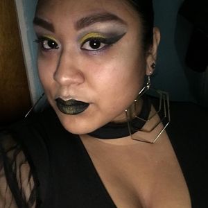 Meet your Posher, Krystal